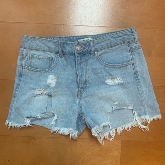 Forever 21 Pants - Forever 21 light-wash Distressed Jean Shorts Sz 28